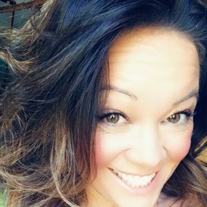 Meet your Posher, Daniella